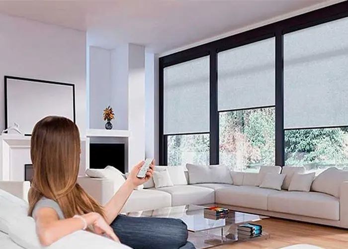 Cortinas Roller Motorizadas en Gamarra